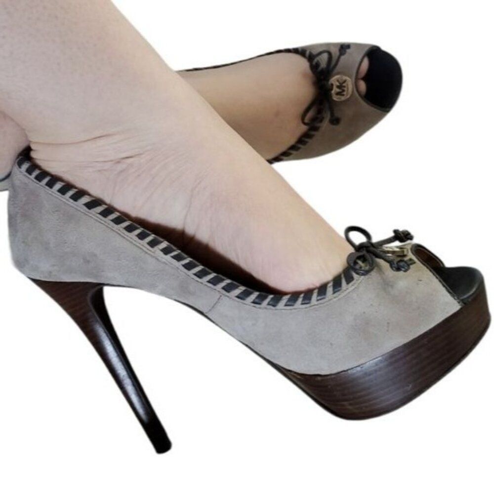 Michael Kors Stiletto Heels Pumps Platform Peep Toe Bennet Women's WOMAN'S 8.5 - Picture 2 of 16